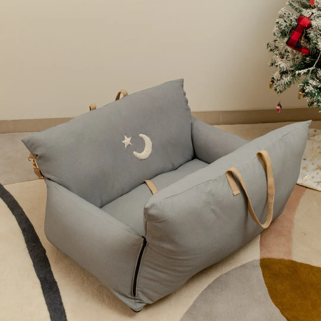 OAK Boho Holiday Travel Bed for Medium Dogs : Blue Herringbone Chand Tara